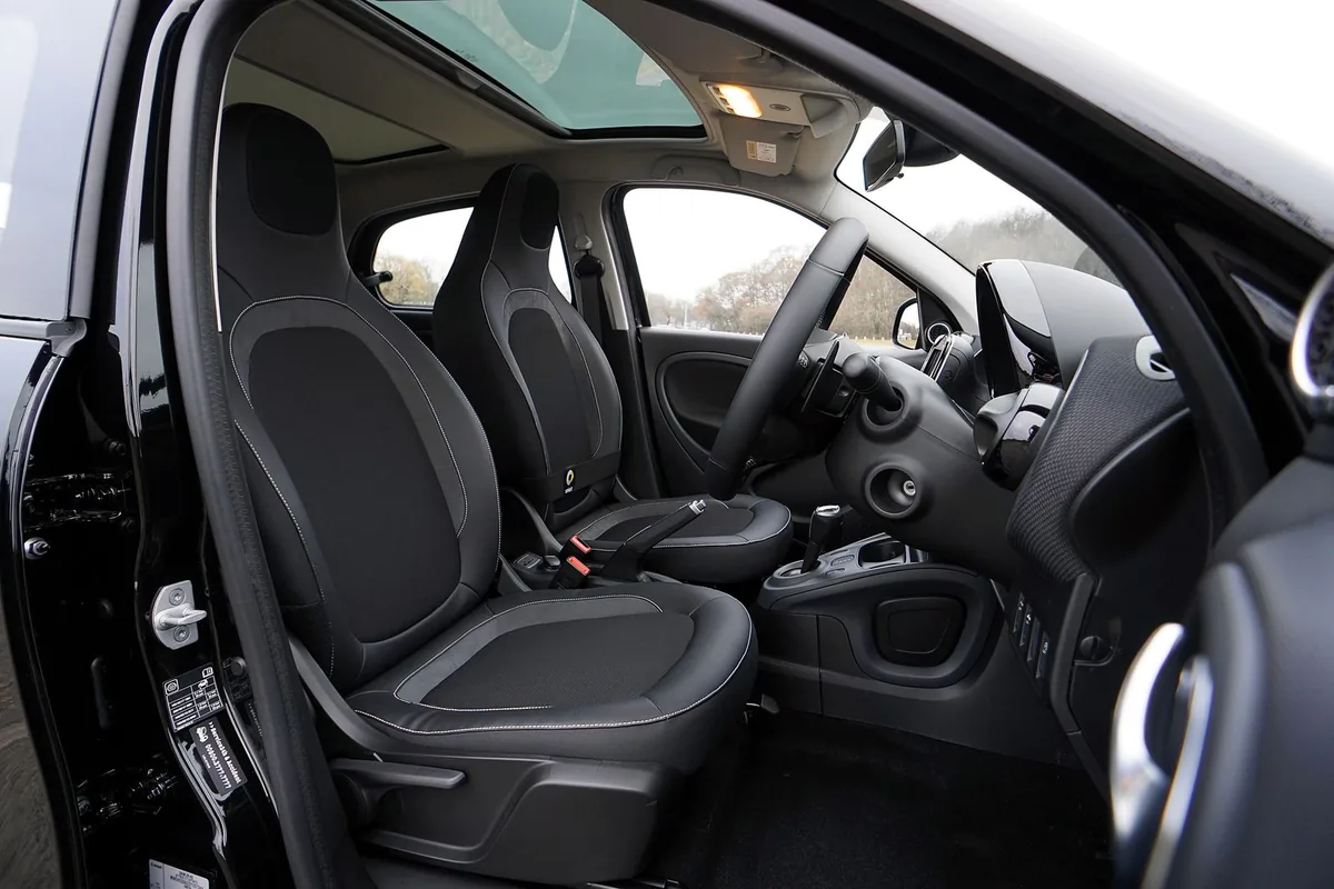 Vehicle Biohazard Cleanup in Durrs, Fort Lauderdale, FL